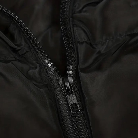 Cropped Puffer Jacket-Black - Picture 3 of 7